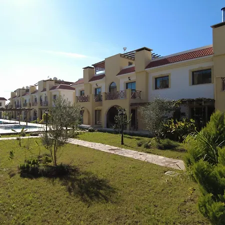 Salamis Gardens 2-bedroom * Agios Sergios
