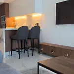 Apartament Premium Luxury At Grand Sapphire & Casino With Pool Access
