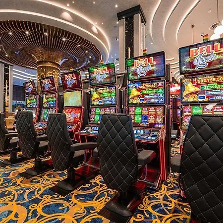Lägenhet Premium Luxury At Grand Sapphire & Casino With Pool Access Yenibosazici