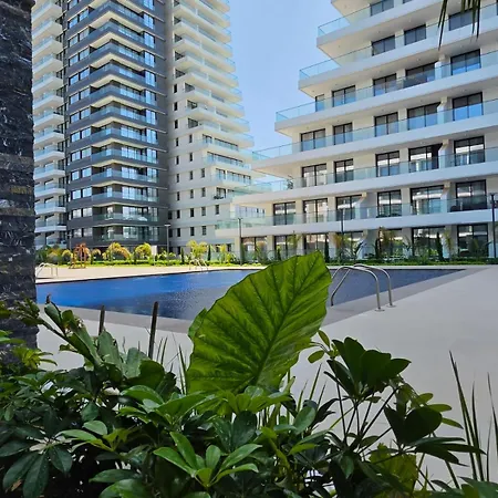 Premium Luxury At Grand Sapphire & Casino With Pool Access Yenibosazici