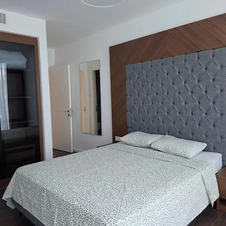 Premium Luxury At Grand Sapphire & Casino With Pool Access Yenibosazici