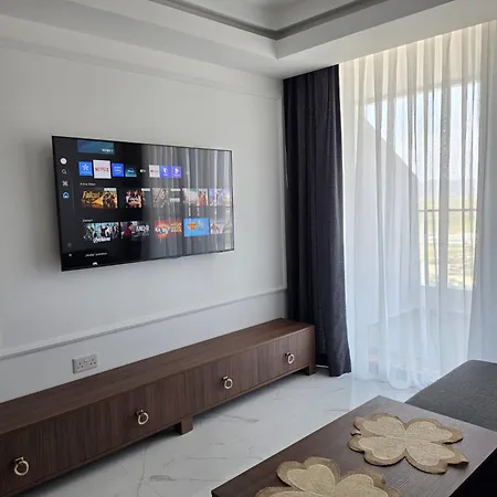 Premium Luxury At Grand Sapphire & Casino With Pool Access