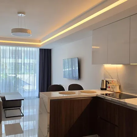 Premium Luxury At Grand Sapphire & Casino With Pool Access Lägenhet